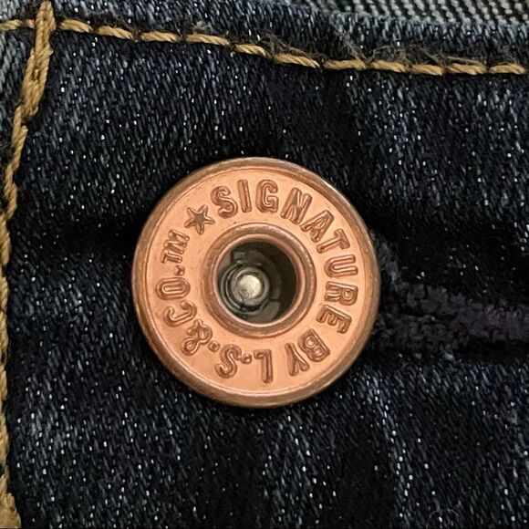 NWT Gorgeous Levi's Signature Sz 22 Modern Boot Cut Jeans Dark Blue Denim - Picture 9 of 16